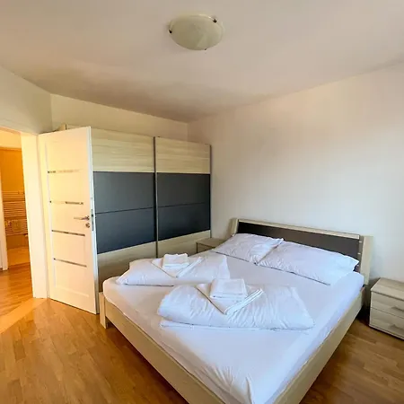 Appartement Slnecny 2-izbovy Pod Lesom, Dolny Smokovec