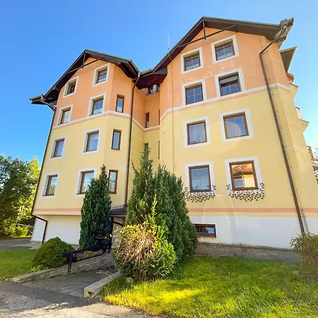 Slnecny 2-izbovy Pod Lesom, Dolny Smokovec * Vysoké Tatry